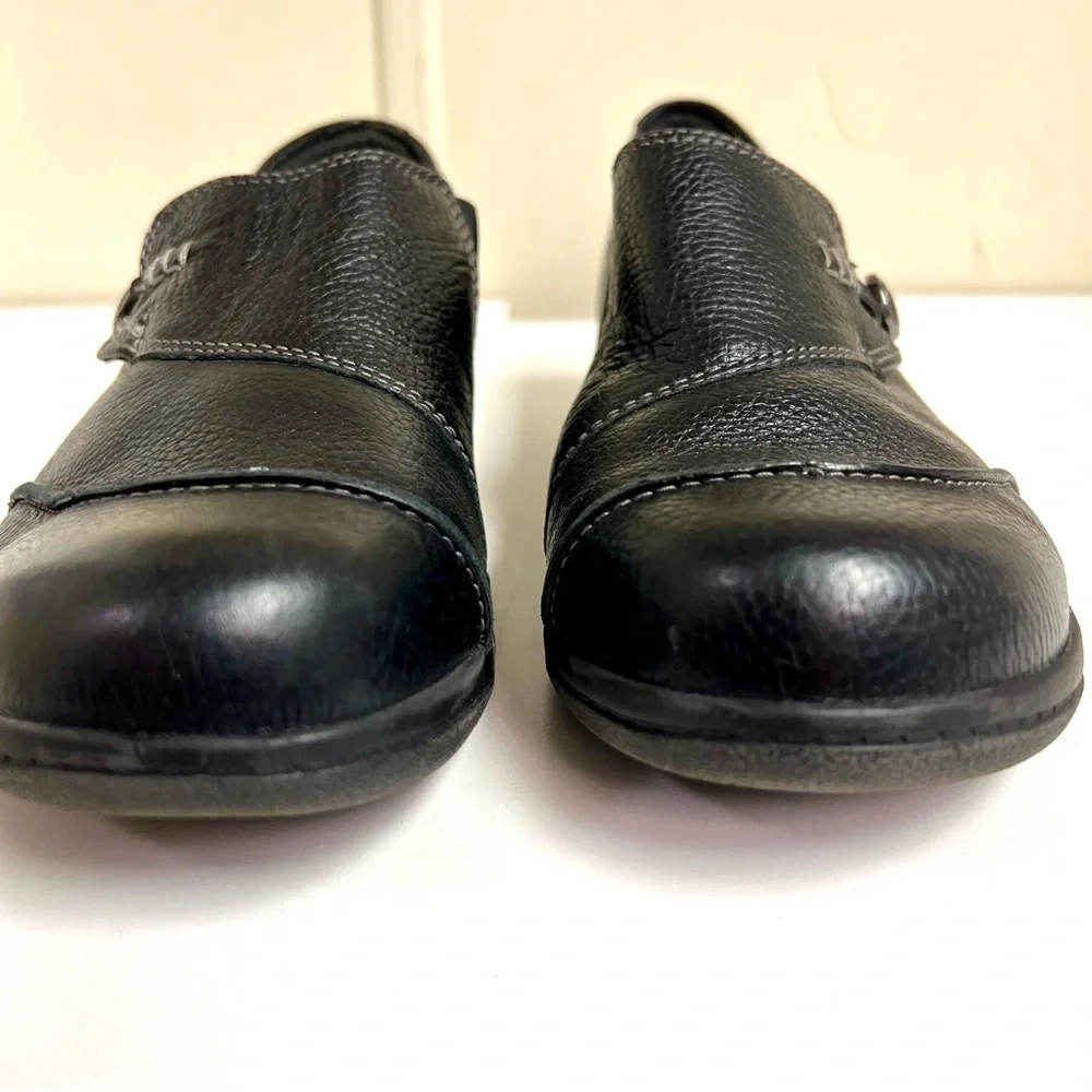 Clarks Cheyn Misha Loafer Flat Black comfort shoes leather women’s size 9.5M